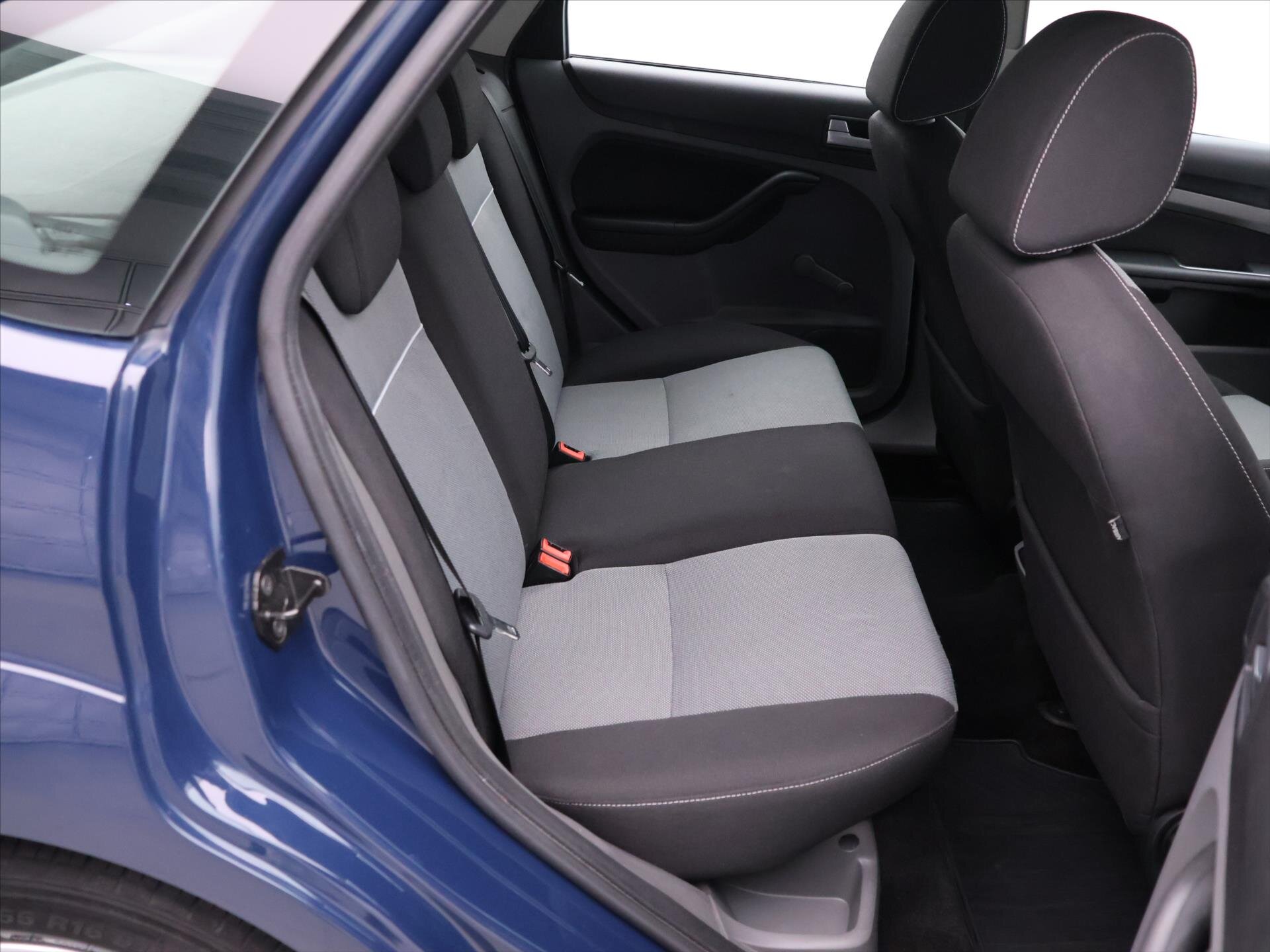 Ford Focus Hatchback 1,6 l 66 kw