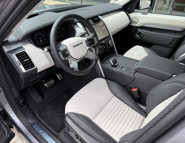 Land Rover Discovery SUV / Terénní 3,0 l 257 kw