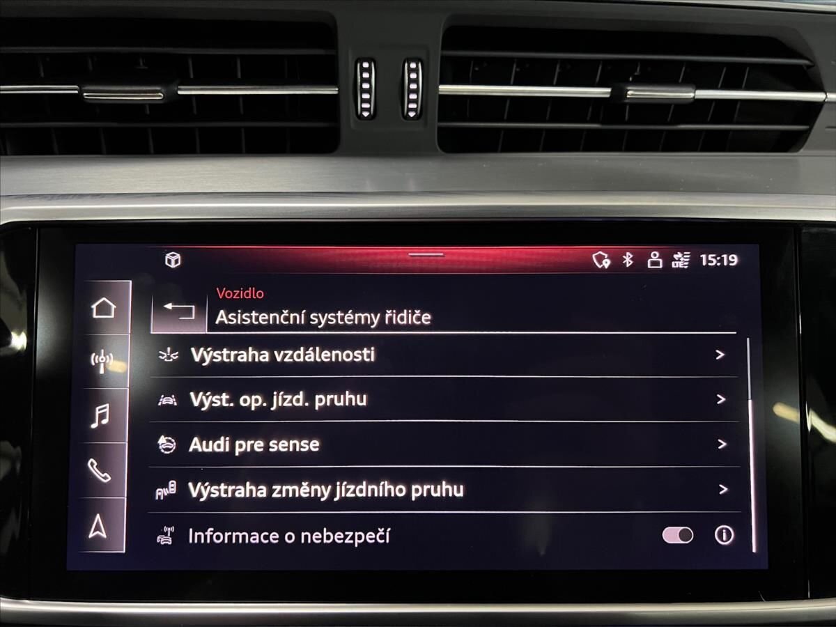 Audi S6 Sedan / Limuzína 3,0 l 253 kw