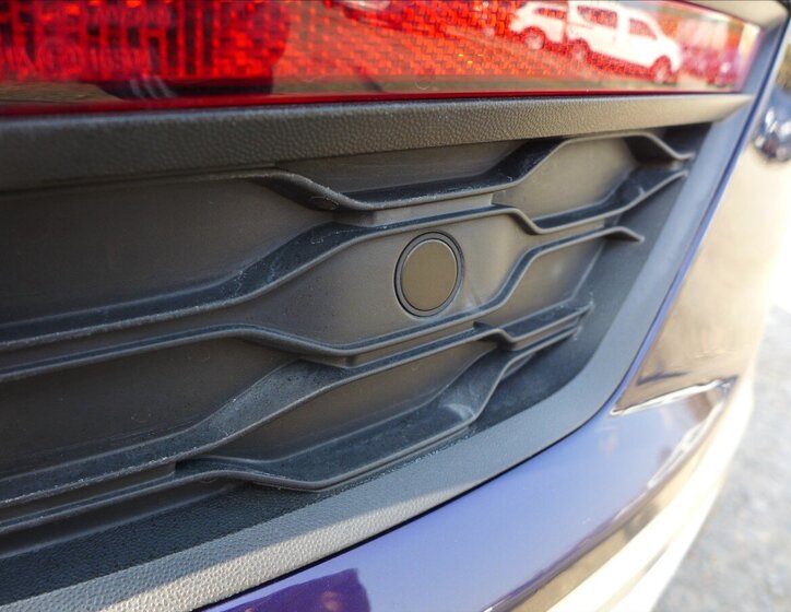 Volkswagen T-Roc SUV / Terénní 2,0 l 110 kw