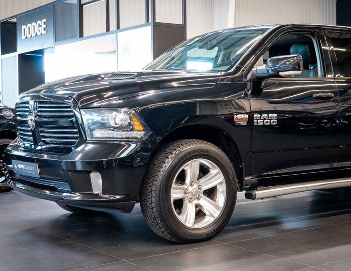 Dodge RAM Pick-up 5,7 l 286 kw