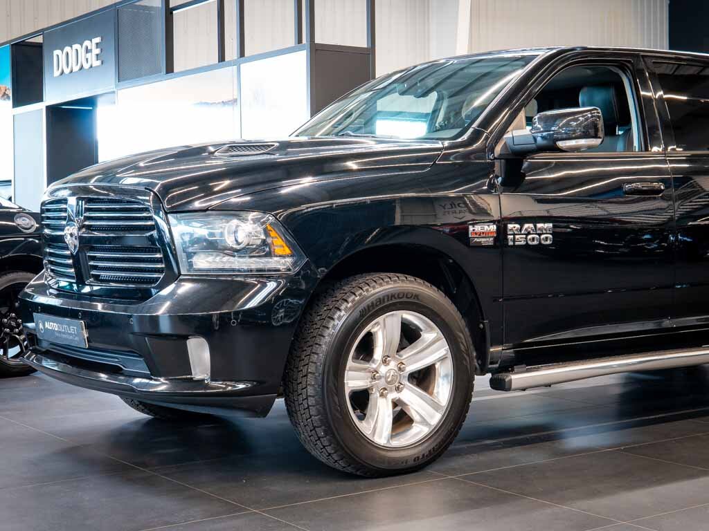 Dodge RAM Pick-up 5,7 l 286 kw