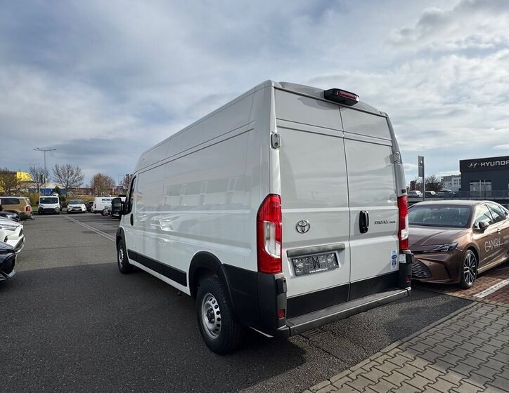 Toyota Proace Max 7