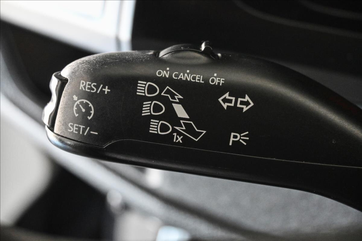 Volkswagen Transporter Skříň 2,0 l 75 kw