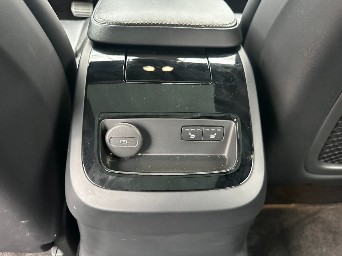 Volvo V90 Kombi 2,0 l 186 kw