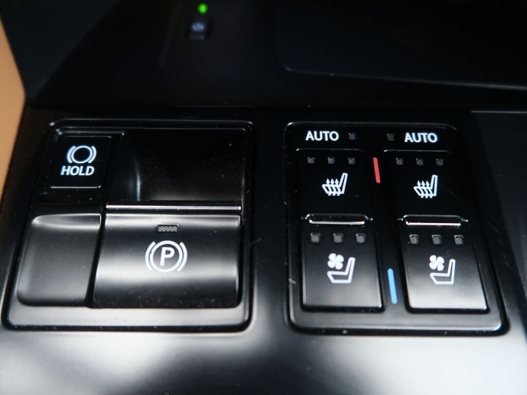 Lexus RX 300 SUV 2,0 l 175 kw