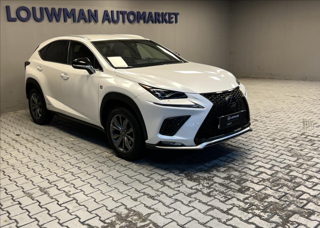 Lexus NX 300h SUV 2,5 l 145 kw