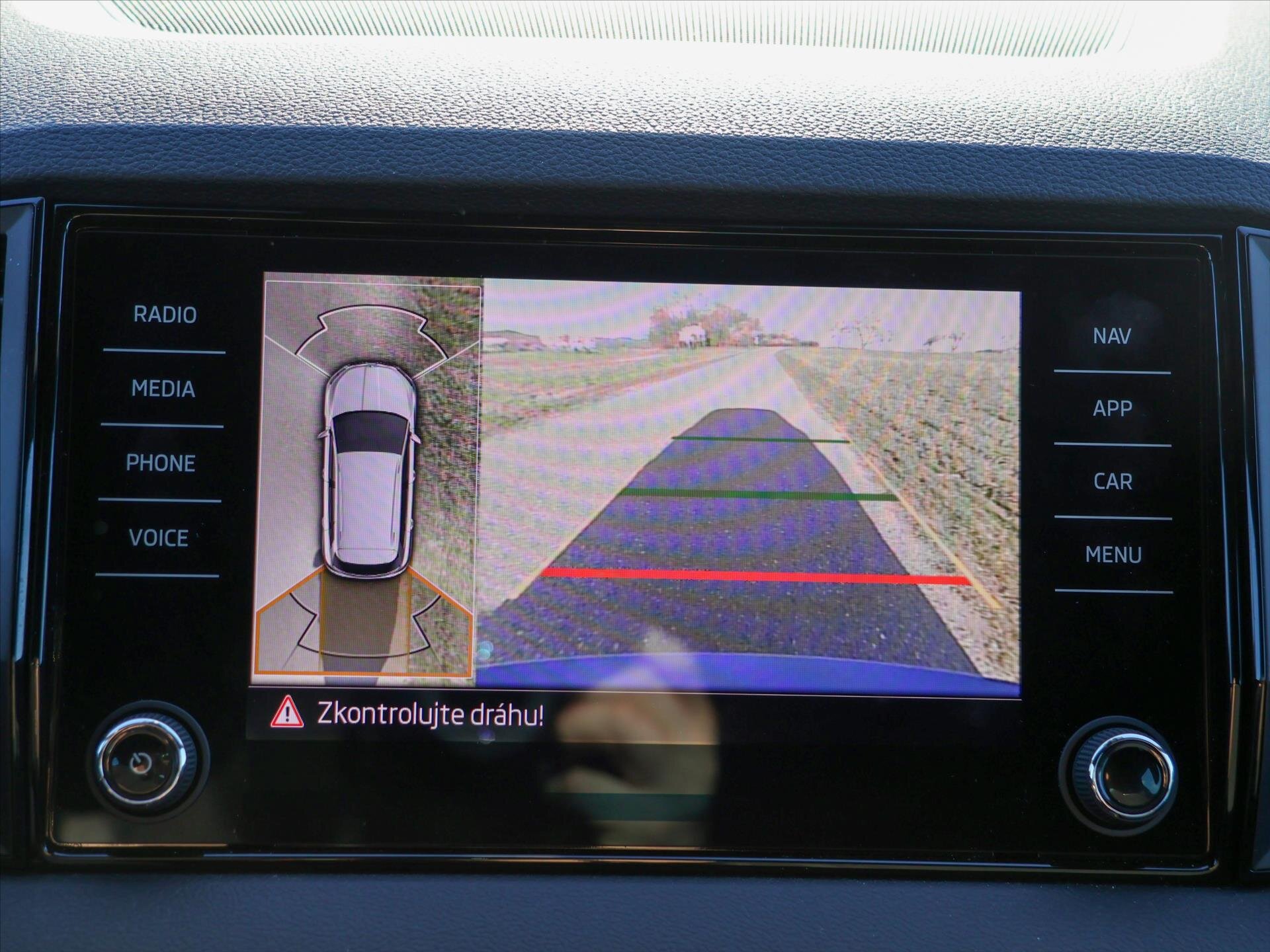 Škoda Karoq SUV / Terénní 1,5 l 110 kw