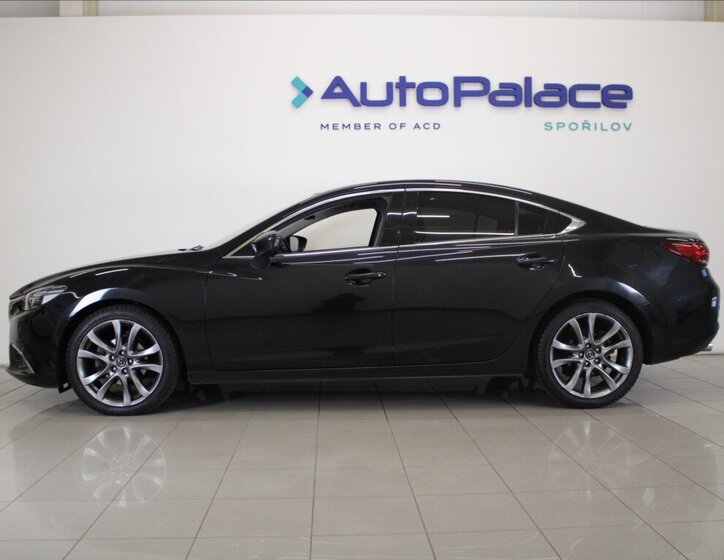 Mazda 6 Sedan / Limuzína 2,2 l 129 kw