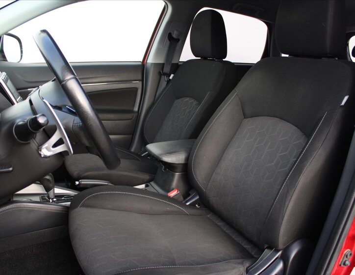 Mitsubishi ASX SUV 2,0 l 110 kw