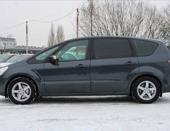 Ford S-MAX 8