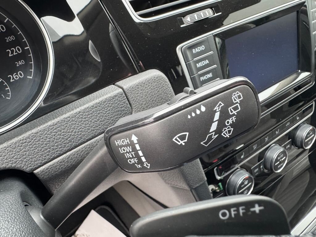 Volkswagen Golf Kombi 2,0 l 110 kw