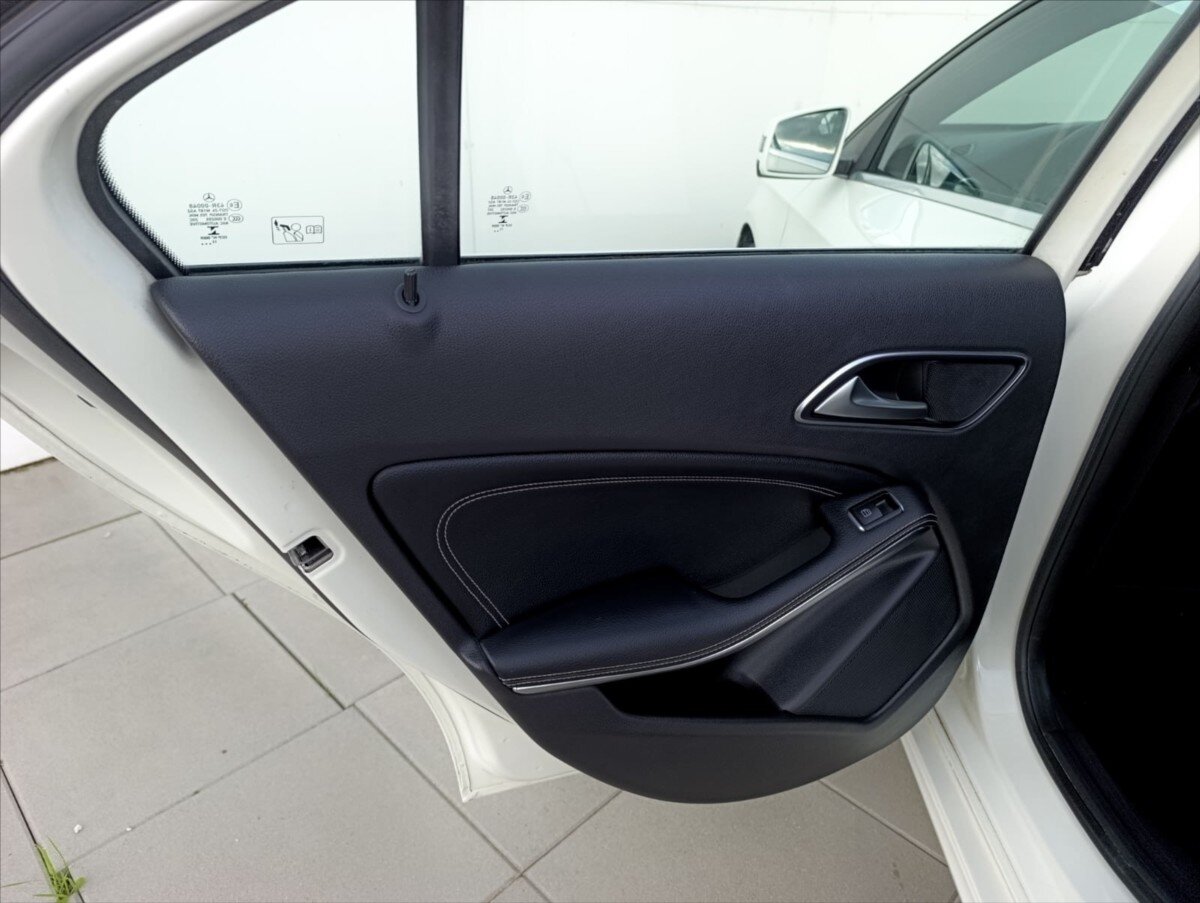 Mercedes-Benz Třídy A Kombi 1,5 l 80 kw