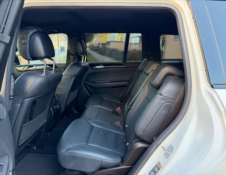 Mercedes-Benz GLS SUV / Terénní 3,0 l 190 kw