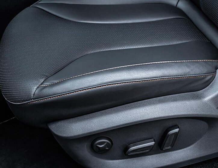 MG HS SUV / Terénní 1,5 l 125 kw