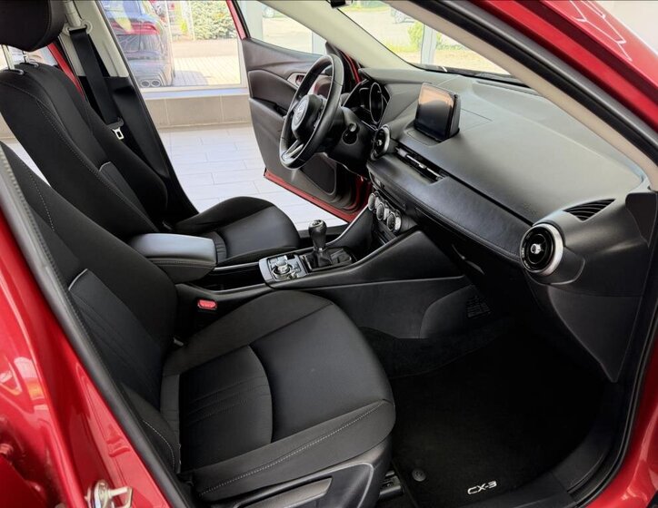 Mazda CX-3 SUV / Terénní 2,0 l 89 kw