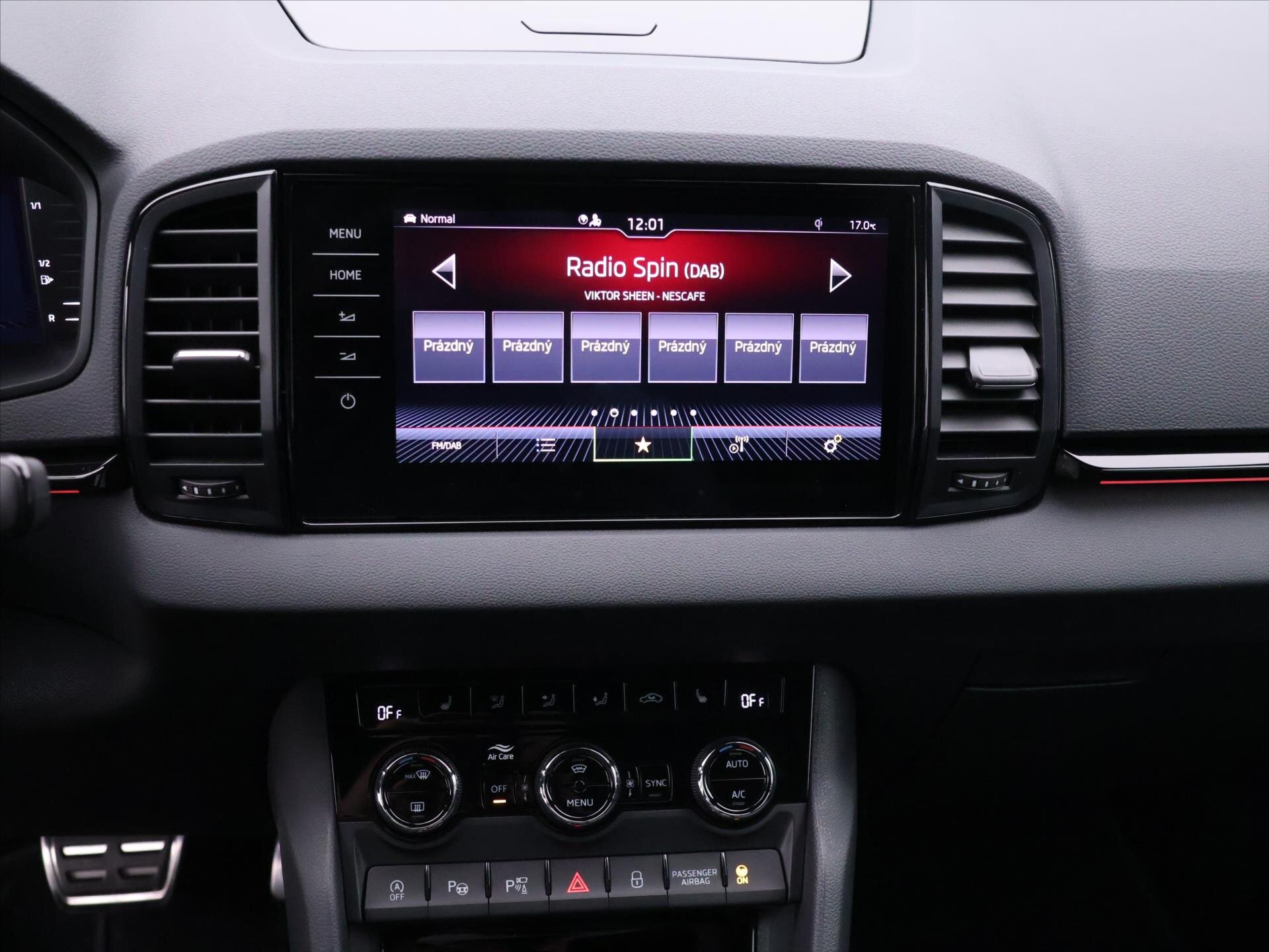 Škoda Karoq SUV / Terénní 2,0 l 110 kw