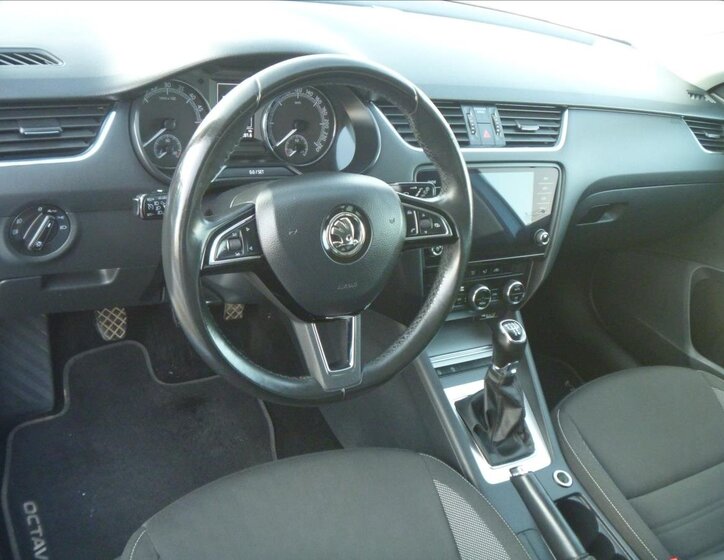 Škoda Octavia Kombi 1,6 l 85 kw