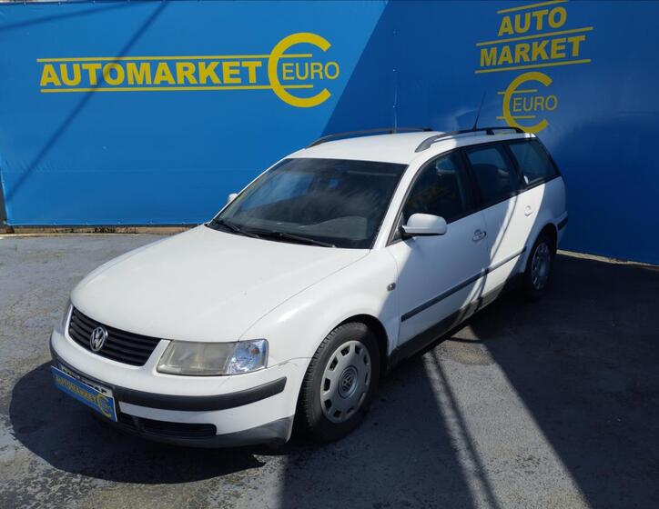 Volkswagen Passat 1