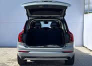 Volvo XC90 11