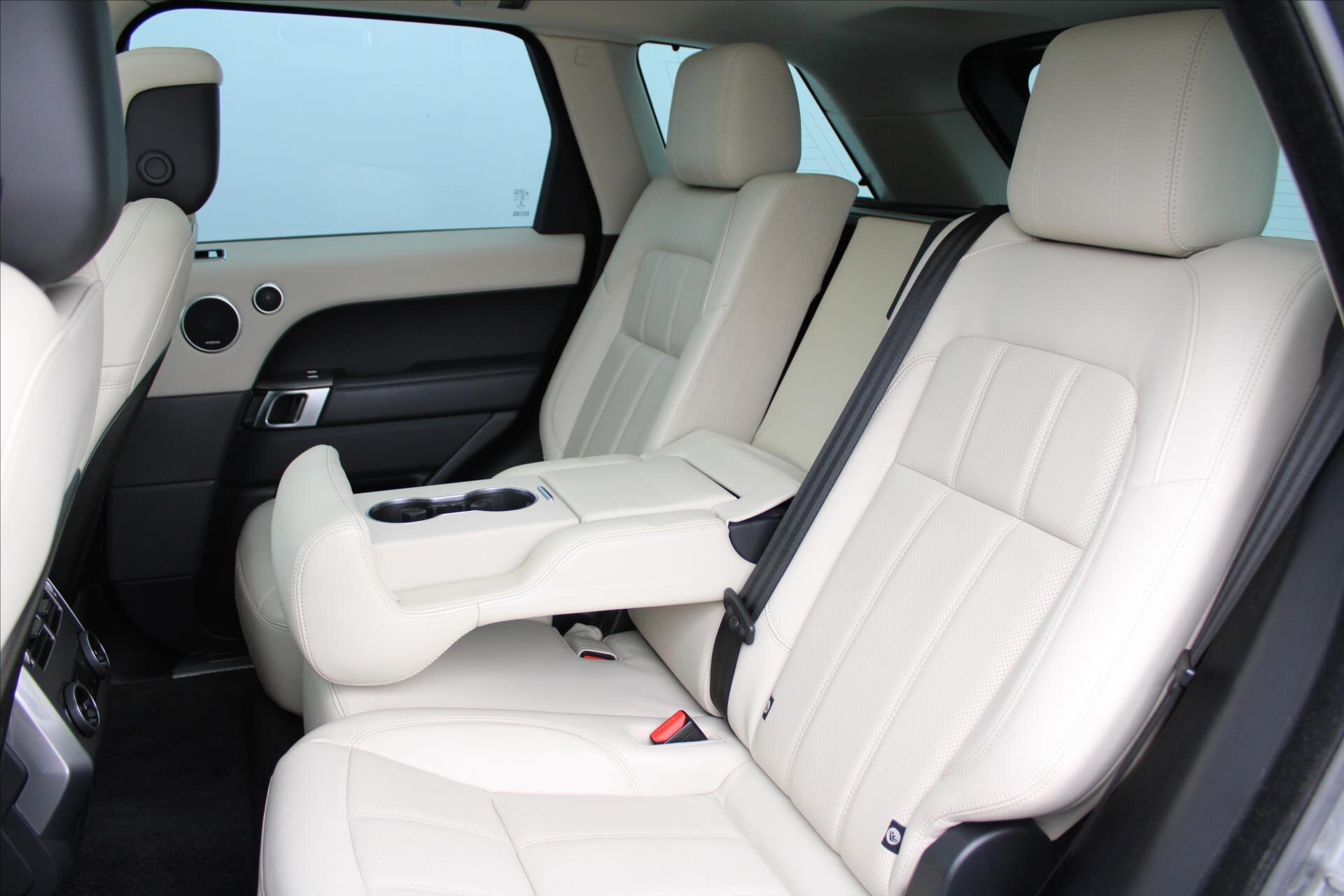 Land Rover Range Rover Sport SUV / Terénní 3,0 l 225 kw