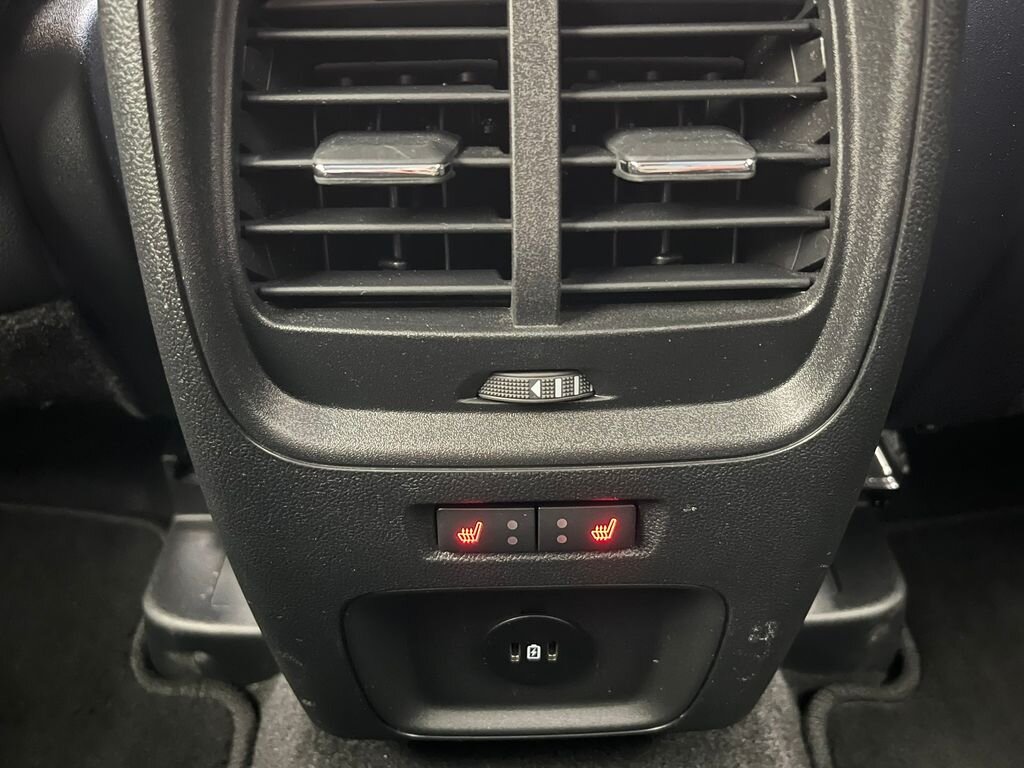 Ford Kuga SUV / Terénní 2,5 l 140 kw