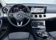 Mercedes-Benz Třídy E 8