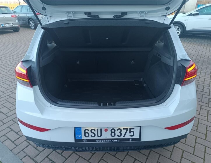 Hyundai i30 Hatchback 1,5 l 70 kw