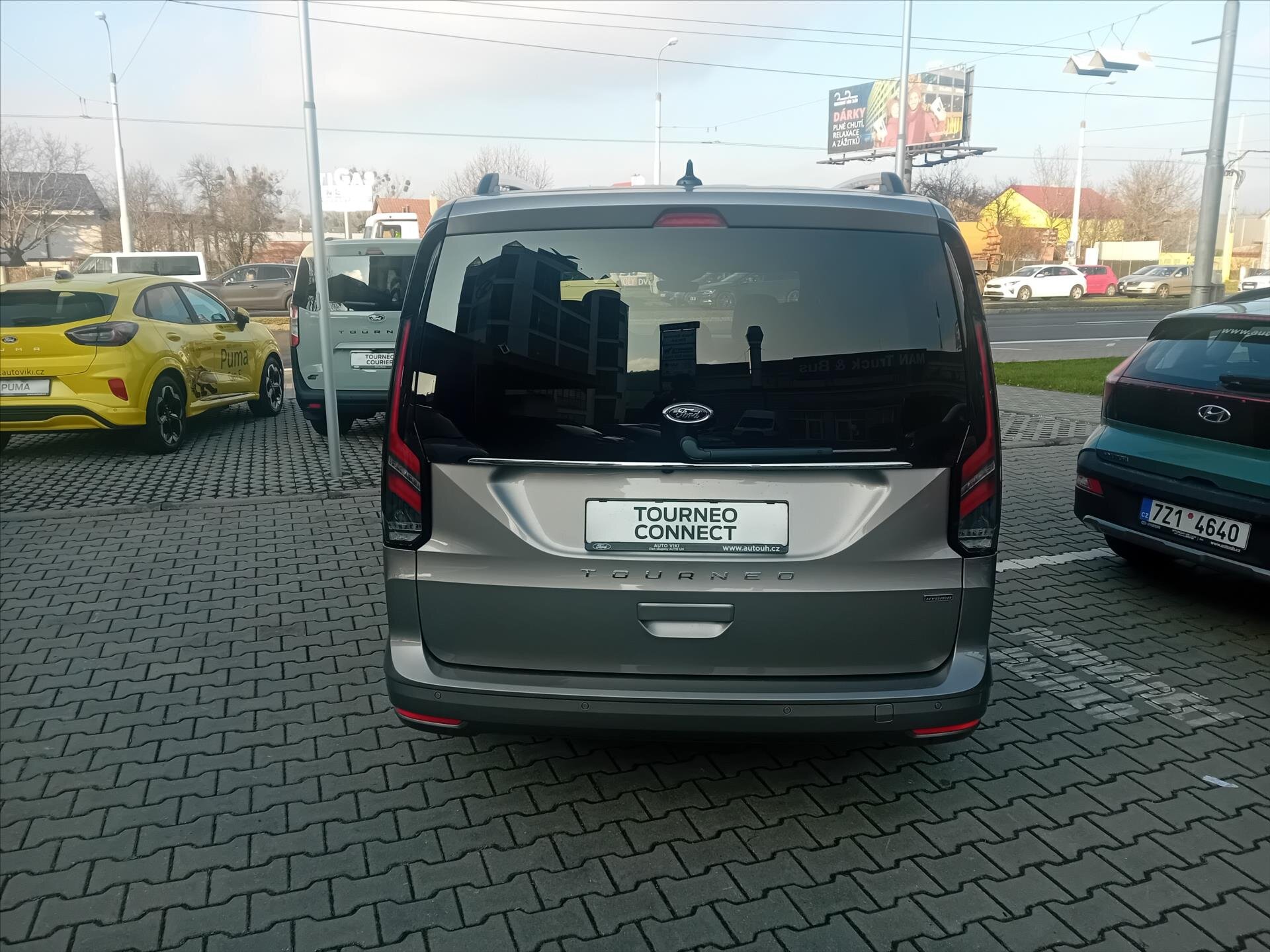 Ford Tourneo Connect Kombi 1,5 l 0