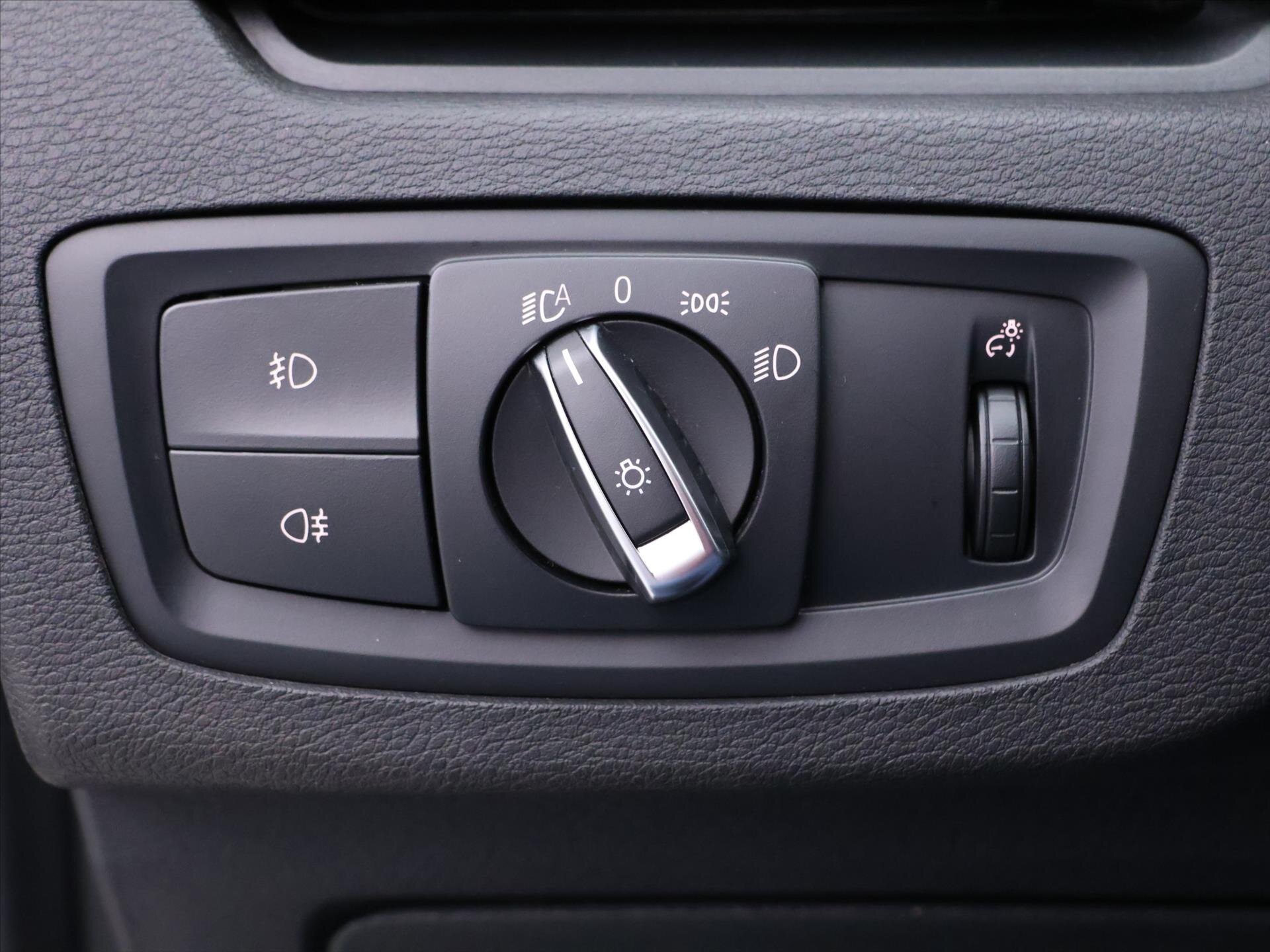 BMW X1 SUV 2,0 l 140 kw