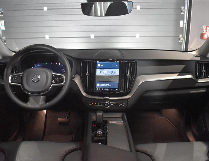 Volvo XC60 13