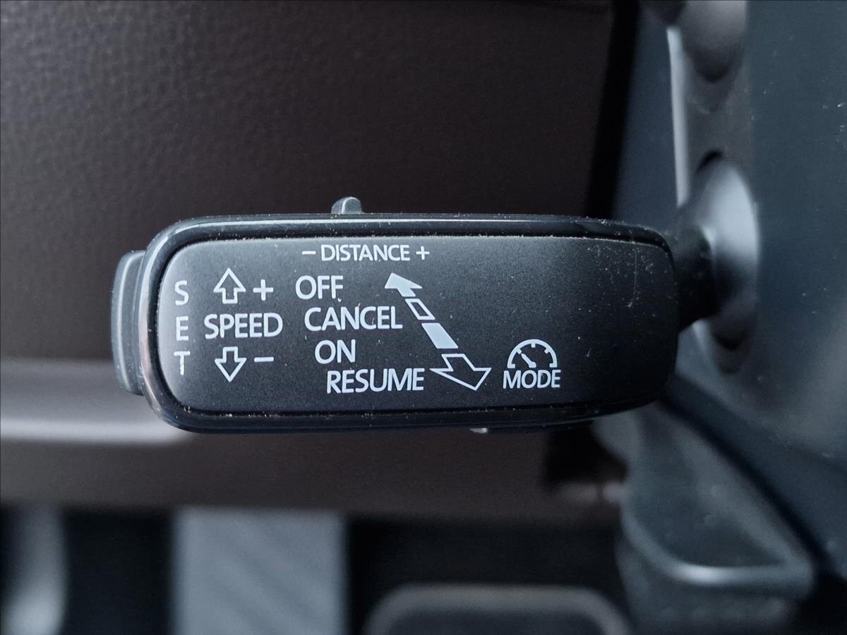 Škoda Superb Liftback 2,0 l 140 kw