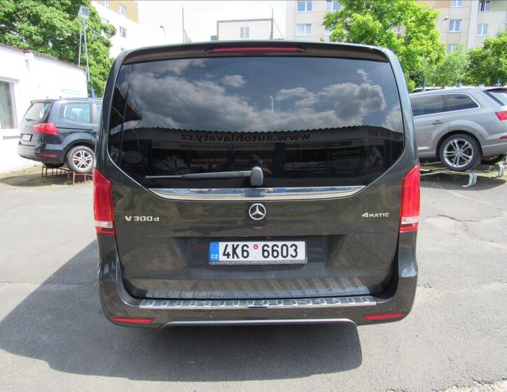 Mercedes-Benz Třídy V 5