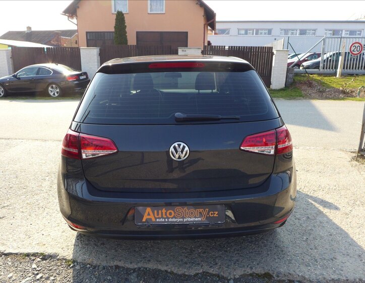 Volkswagen Golf Hatchback 1,2 l 63 kw