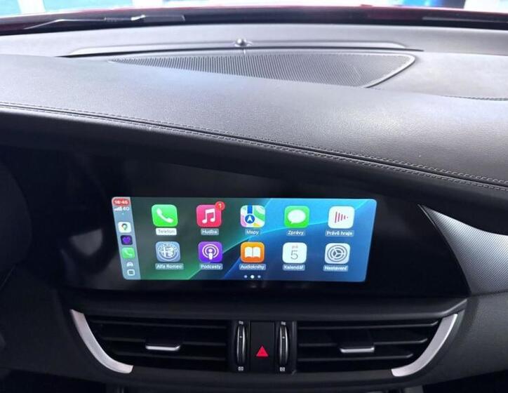 Alfa Romeo Giulia 13