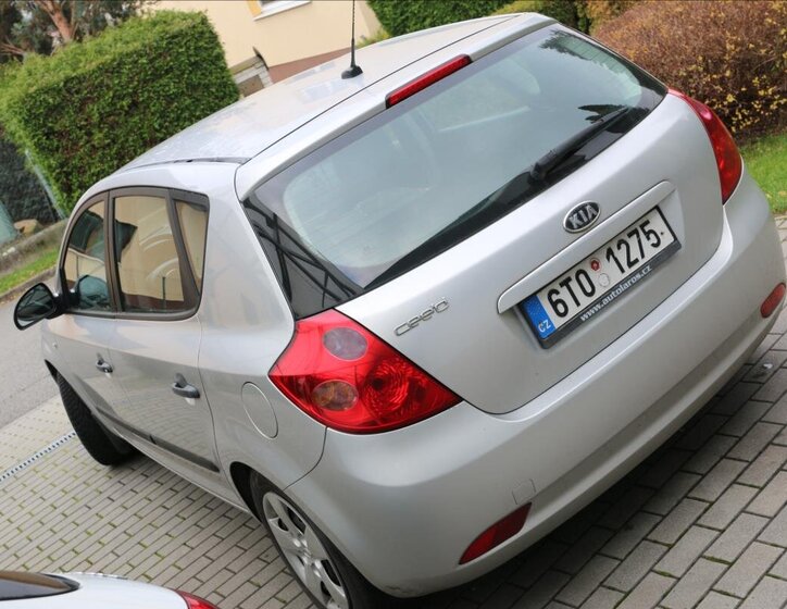 KIA Ceed 10