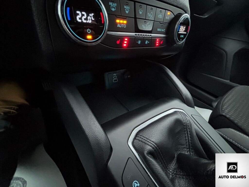 Ford Focus Kombi 1,5 l 88 kw