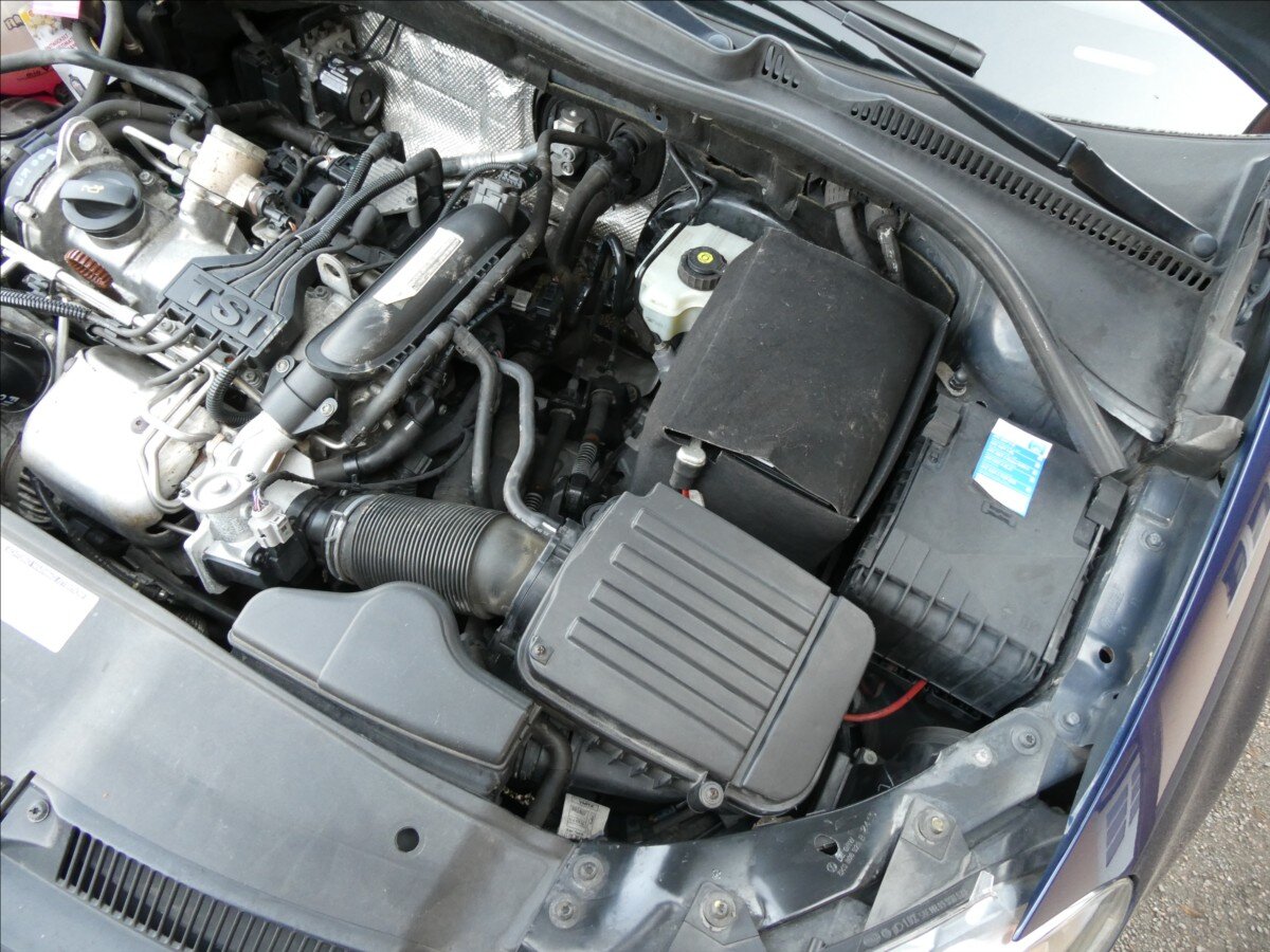 Volkswagen Golf Kombi 1,2 l 77 kw