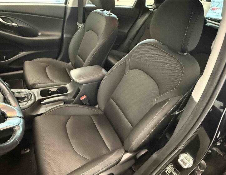 Hyundai i30 Hatchback 1,4 l 103 kw