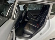 Tesla Model 3 Sedan / Limuzína 0,0 239 kw