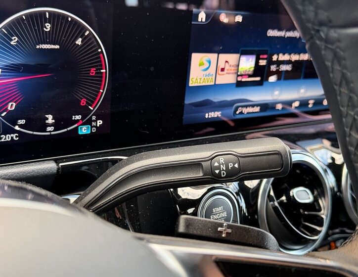 Mercedes-Benz GLA SUV / Terénní 2,0 l 85 kw