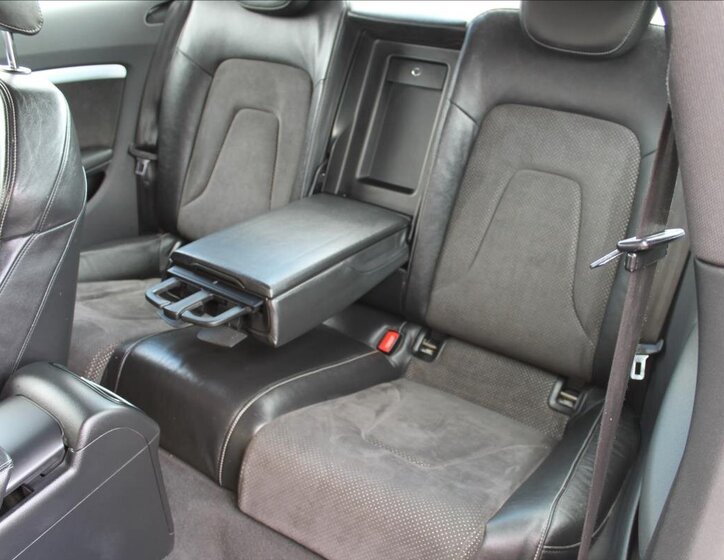 Audi A5 Kupé 3,0 l 176 kw