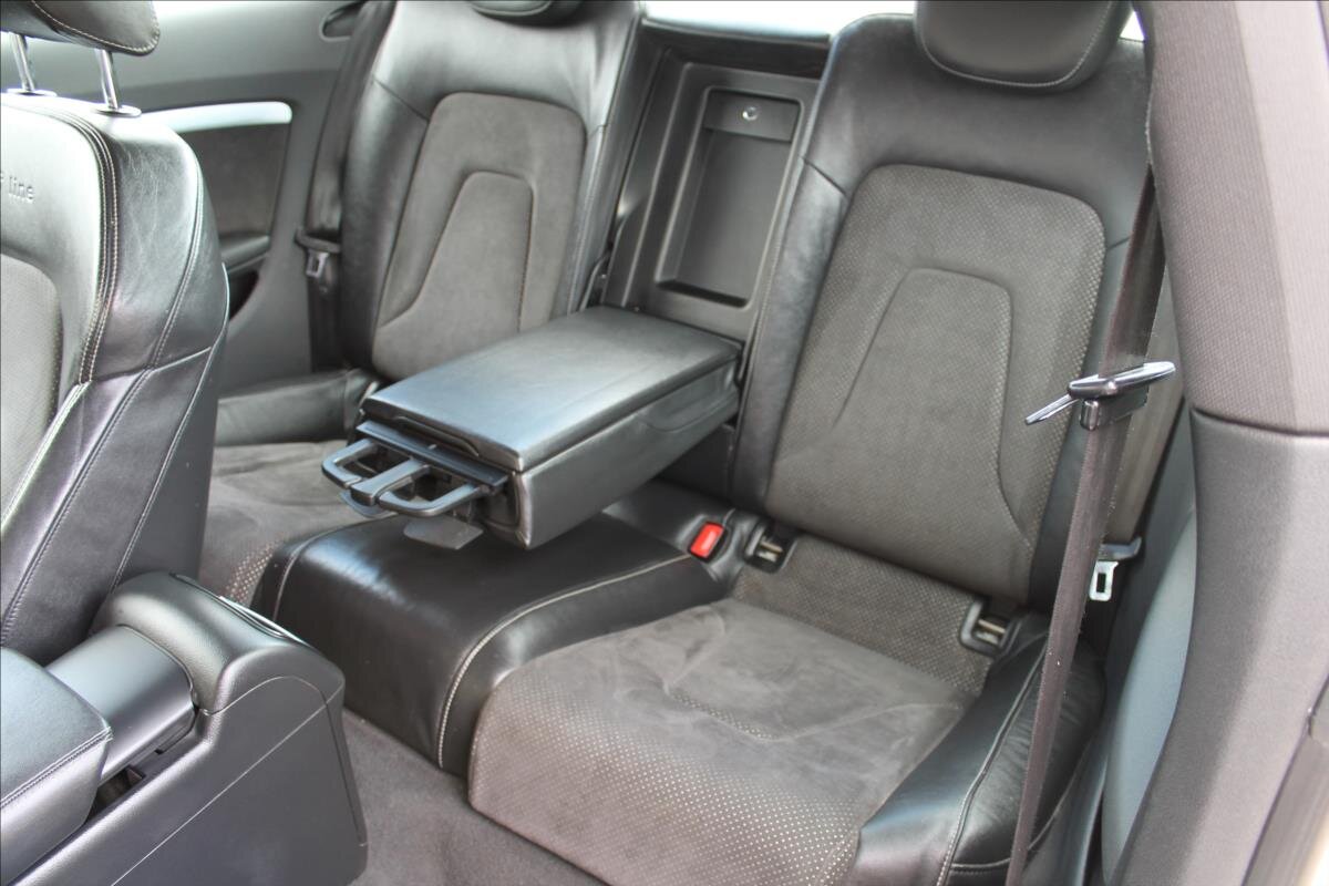 Audi A5 Kupé 3,0 l 176 kw