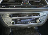 BMW Řada 7 23