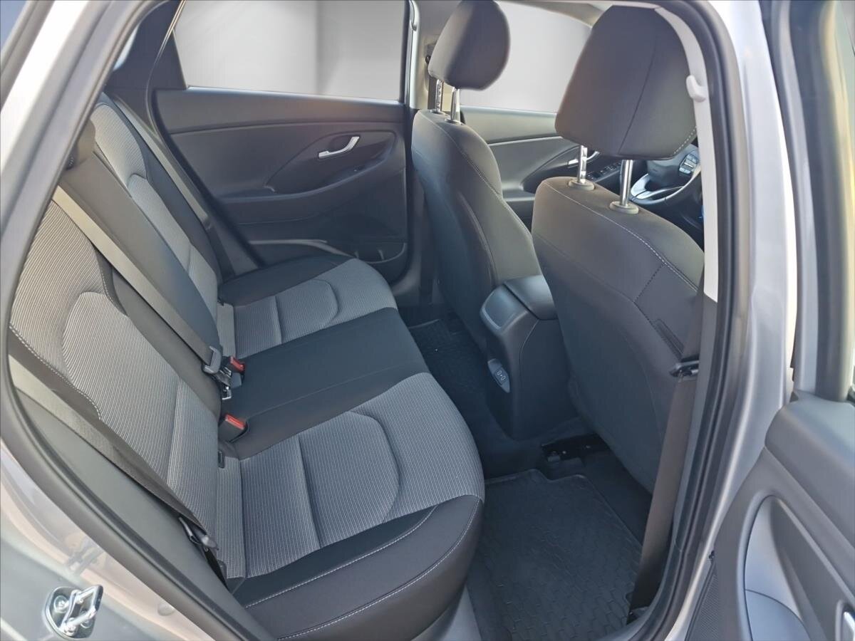 Hyundai i30 Kombi 998,0 73 kw