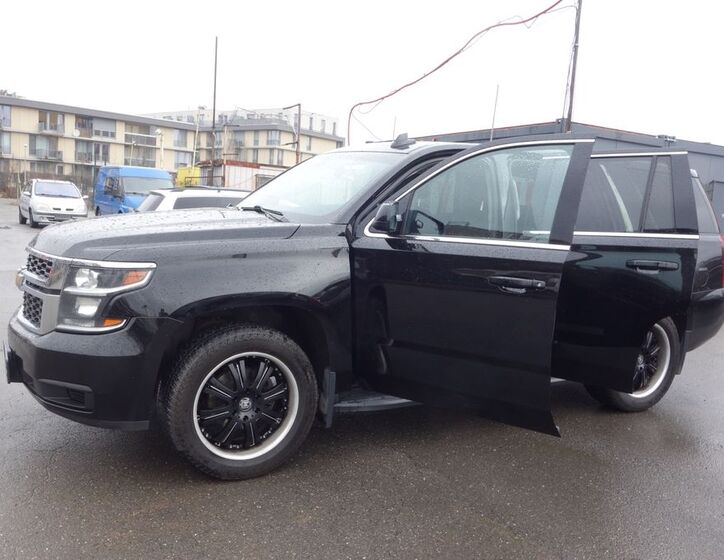 Chevrolet Tahoe 14