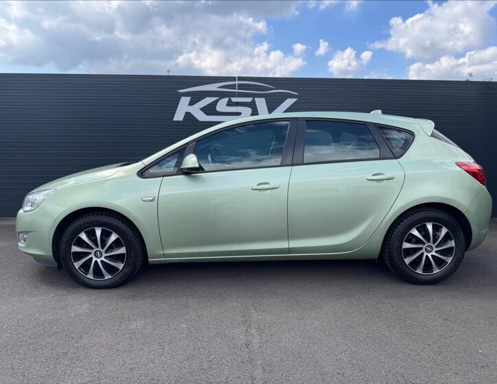 Opel Astra Hatchback 1,4 l 74 kw