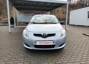Toyota Auris Hatchback 1,4 l 66 kw
