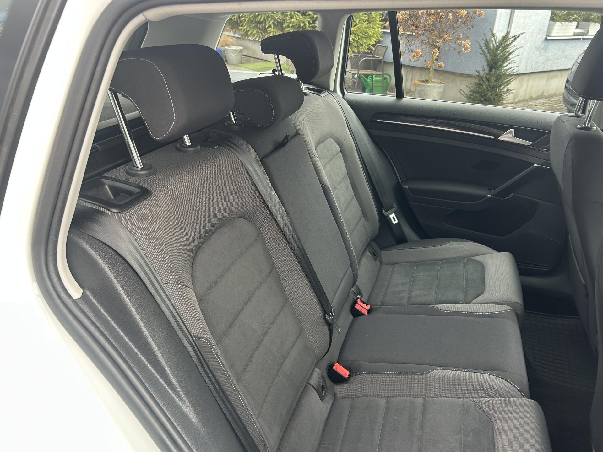 Volkswagen Golf Kombi 2,0 l 110 kw