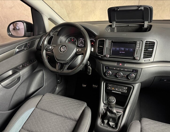 Volkswagen Sharan MPV 2,0 l 110 kw